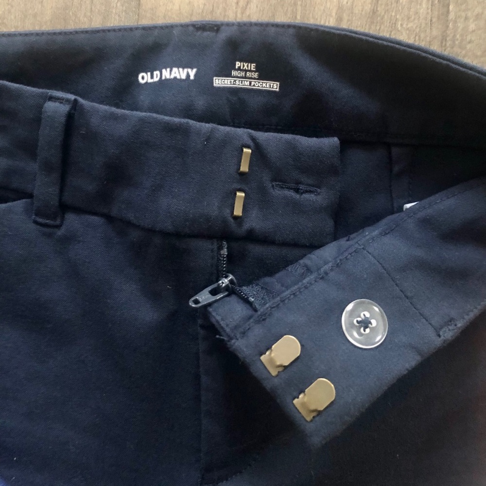 Old Navy All-New High-Waisted Pixie Ankle Pants